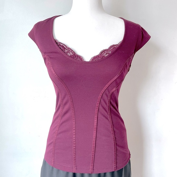 Guess corset style tee - Picture 1 of 6